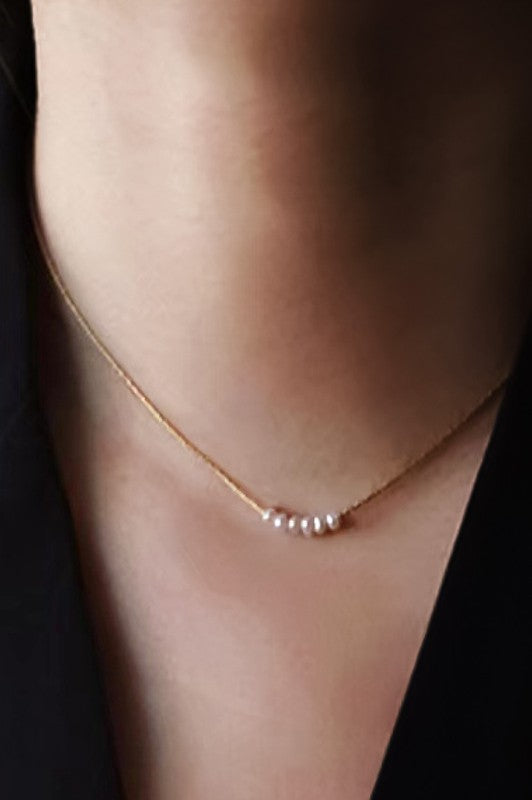 Little Pearl Simple Necklace