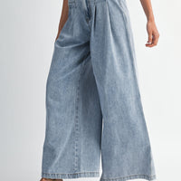 High-Waisted Pleated Wide-Leg Jeans