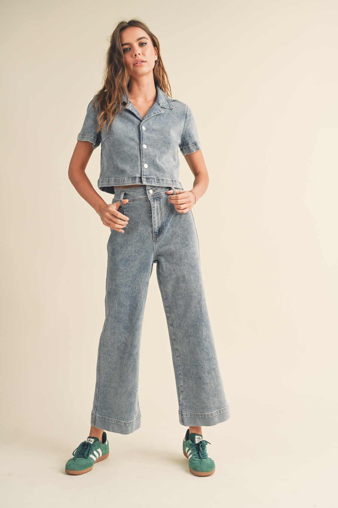 Washed Denim Crop Pants