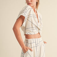 Grid Pattern Crop Blouse