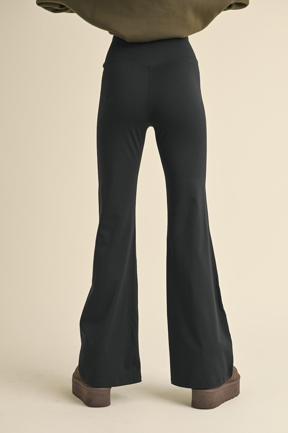 Ruched Waist Flare Leggings