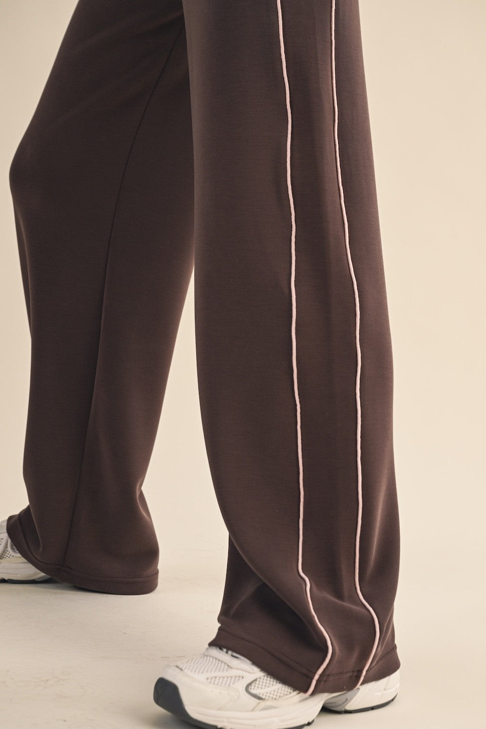 Super Soft Contrast Piping Wide-Leg Lounge Pants